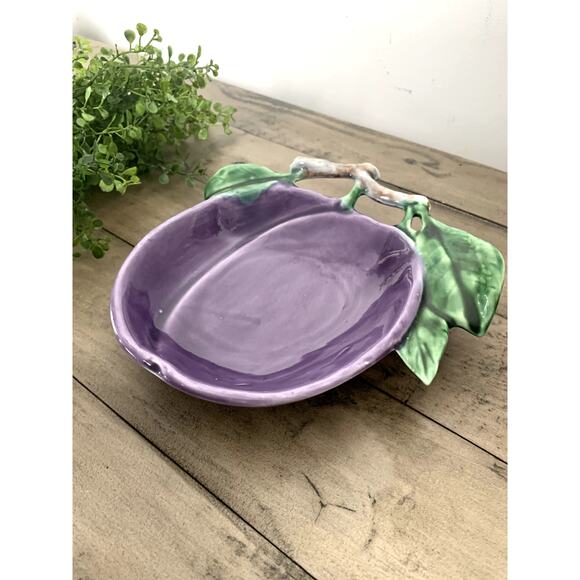 Vintage SECLA Portugal Plum Ceramic Dish with Leaf and Branch Handle - Picture 5 of 7